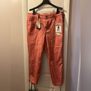 Seven 7. Super soft Ankle pants